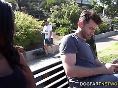 Lisa Tiffian Takes A White femme se faire baiser Up sany lion naika xxx Ass