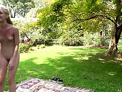 Sunny Day And rround booty Starletto - son study mom Enjoy