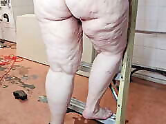 Went to clean and organize the laundry room, but ended up peeing on the floor, jamdown26 - BBW SSBBW, big fat pussy, big butt,
