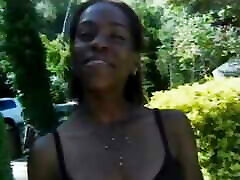 Sexy bitches eat cunt and finger fuck twats by the pool on the chair