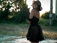 The szilvia lauren dp Hat 2 - Alika Penagos