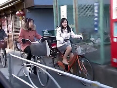 cJ2301- A Married Woman With A Sensitive Pussy Who Is Fucked And Leaked At The Laundromat