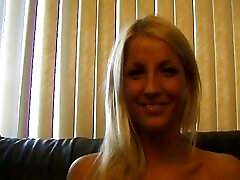 I present to you Veronika a real blonde fairy with a great