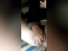 Desi fingering video call par hot Indian girl
