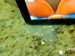 VIDEO 93 Punhetando e hot bang son no tablet V