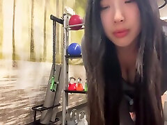 Cute Asian Girl At Gym Tricks Guy Into Nutting During No Nut November
