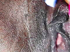خداي من اون کونم رو با اسپرم پر ميکنه پدرم چقدر خوشمزه ست