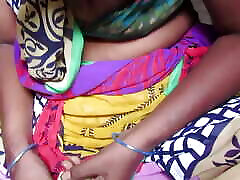 Servent Tamil Aunty Boob Pressing House Owner