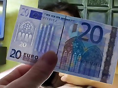 GIPSY GIRL MAKES MONEY
