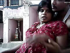 Indian house wife mainto main sex kissing ass
