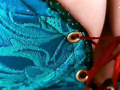 ruda amber hallibell w triss cosplay spenetrował jej tyłek z dildo potwora