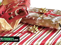 Huge Titted Stepmom And Her Beautiful Stepdaughter Get Banged By Naughty Santa - TeamSkeet