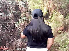 How to get a free blowjob in the park with a cum thirsty Filipina - She swallowed all my cum