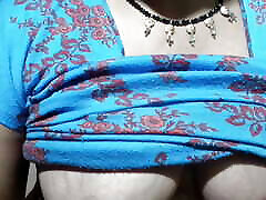 I pressed the pussy and ass of the rural mature mom fucking young tanat Bhabhi from both sides