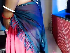 Solo Hot Boobs Show Pussy Fingering.