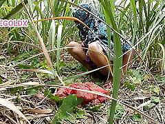 Komal fuck by dayvision auto while working in the field