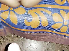 印度德西的妻子寻找性别与她的前情人