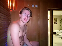 Sucking off a xxx hd slipng babe cute in the sauna