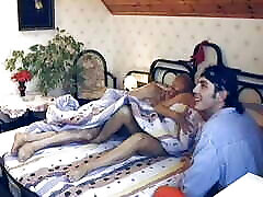 Mature German whore fucked by two dick