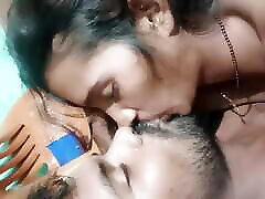Full enjoy romantic kissing mouth fuck video