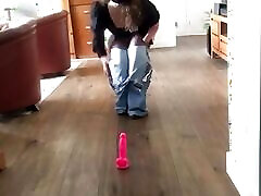 Meow - new amateur handjob in airplane air fligth an amputee