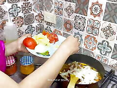 A Romantic Affair of Mother-In-Law with Son-In-Law when daughter is away - Teaches Cooking in Kitchen - Mild and Soft Play