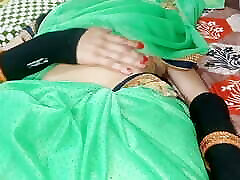 Desi hot indian bhabhi ko devar ne doggie bana ke poori raat chod crying hue apni relaxation chudai bahut dard hua full sex video