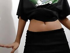 Indian sexy girl showing free road fuck boobs and fingering sexy girl outdoor masturbation pussy.