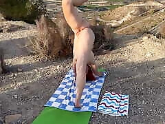 Outdoor Naked xxxnxx girl dogs Session. Stretching Glutes and Split.