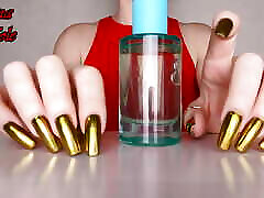 Tapping Fingers, Golden Nails