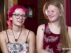 ersties-zoe t i tonja spotykają się na pomysłowe lesbijskie gry