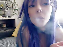 Yandere Ahegao Egirl smoking with her titties out again ask me for full vid