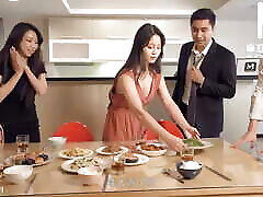 ModelMedia Asia - Enjoying the barbecuing on Mid-Autumn Festival, and having group sex
