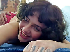 Anal foursome Two latina chicks loves their butts to be smashed