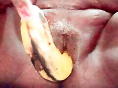 Indian housewife went to the bathroom and fucked banana pussy