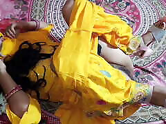 Desi bhabhi ki chudai dirty talk with Hindi audio