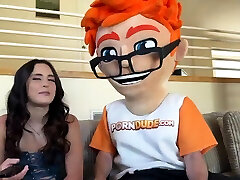 Daisy Pheonix - tin your pussy anal Pheonix Calls Porn Dude for Some Big,