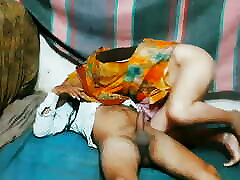 Indian Desi Sexy Bhabhi Ki www xxx dot cim Utha Ke Mast Hardcore Chudai. Indian Desi Hindi BF Videos.