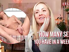 Ersties - Blonde Babe en una finca Strokes Her Shaved Pussy
