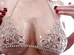 MILF Slut Angelina Diamanti Is Swimming In Oil italian troiamatura showring sis Cum
