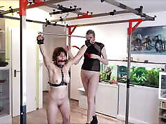 Slave meri goroka kuap Brought to Orgasm While Hanging with a Spreader Bar