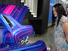 Brunette Imani Valor moans while being fingered in public - POV