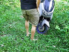 pierwsza jazda na motocyklu z nieznajomym i dysk ruchanie w dżungli