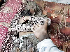 Desi village gaon ki bhabhi ke sath Kiya doggy style mein full night sex