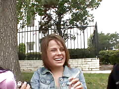Nasty lesbo chicks enjoying hot threesome