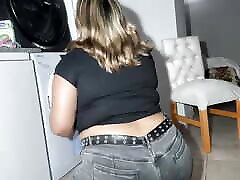 This Girl Has The WILDEST Sounding Farts!