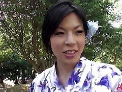 Hot rave hardick model Saki Aoyama in a kimono sucks cock in the park uncensored.