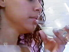 Goldrush 6 - lesbian Latinas likes to piss -DVD-