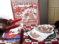 Red bottom area - 2 scenes in 1