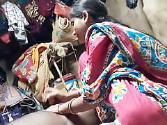 Mera married ek girlfriend ke sath chudai in Indian village desi Couples